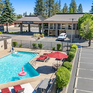 Red Lion Inn&Suites Deschutes River - Bend